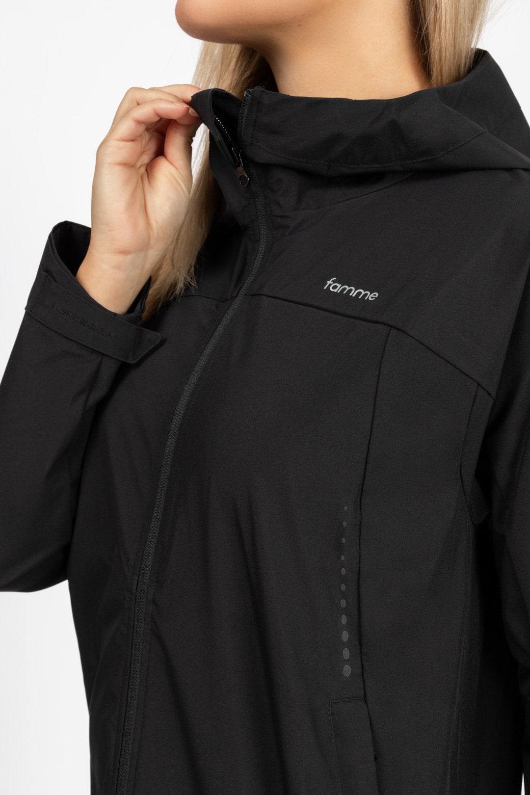 Celine Rain Jacket - Regnjakke for dame - Rød - Famme