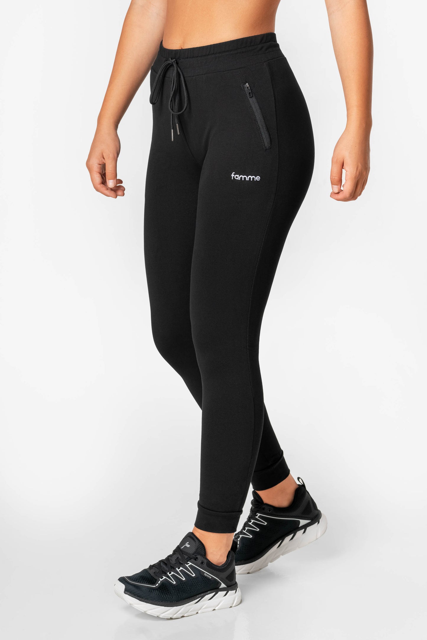 Black Fit Jogger - for dame - Famme - Jogger