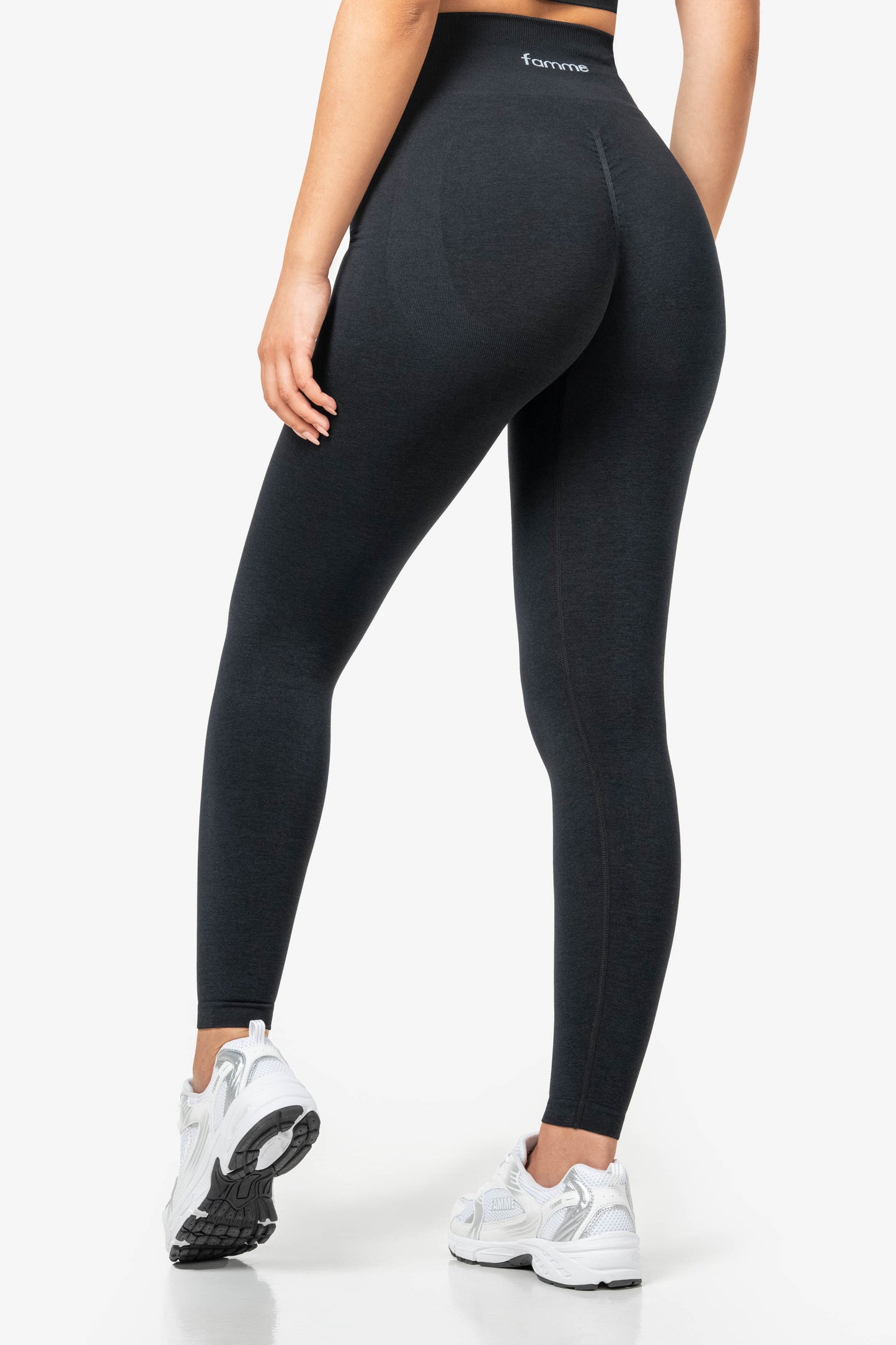 Black Peachy Scrunch Leggings