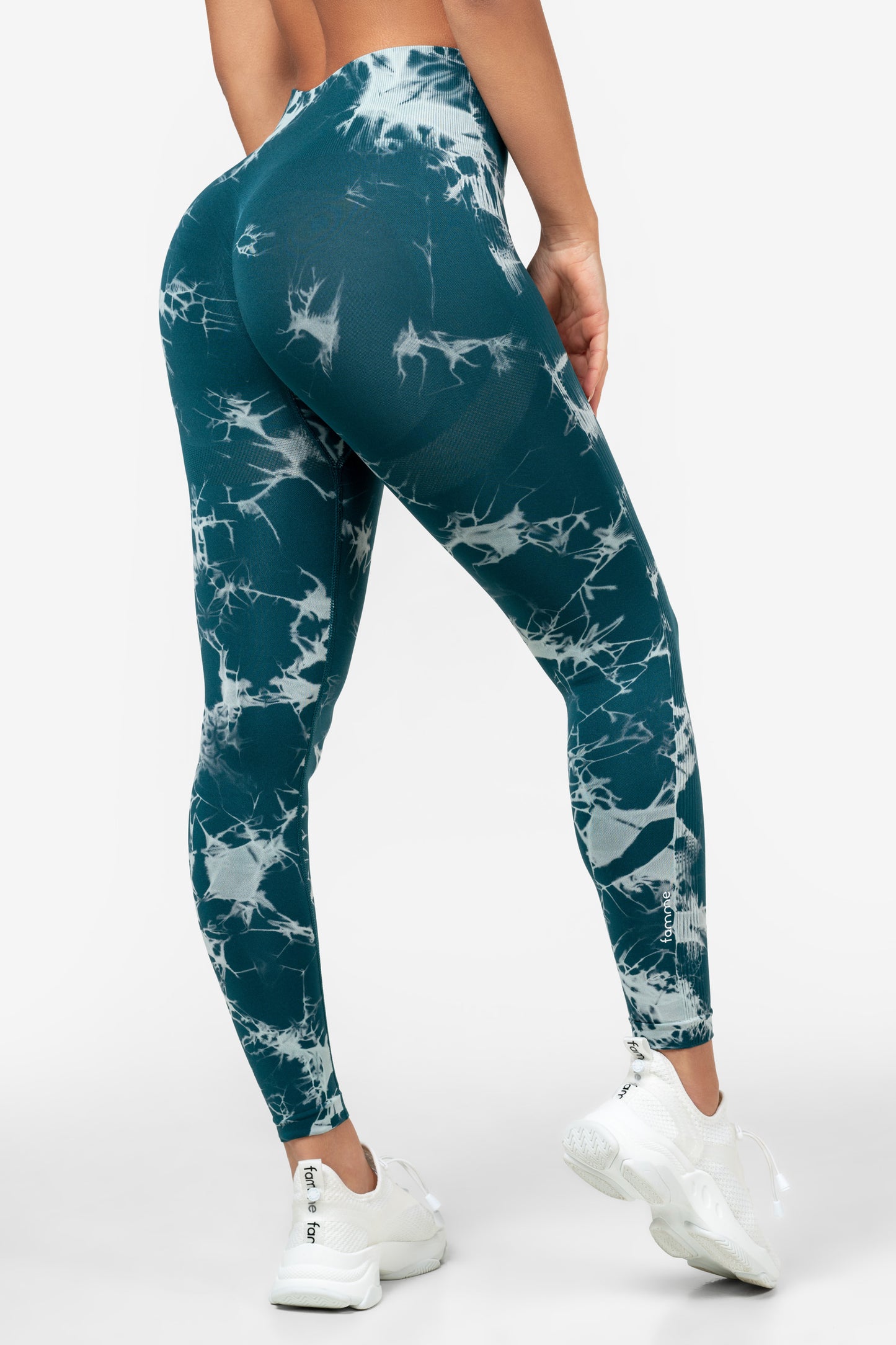 Dark Green Tie Dye Scrunch Leggings