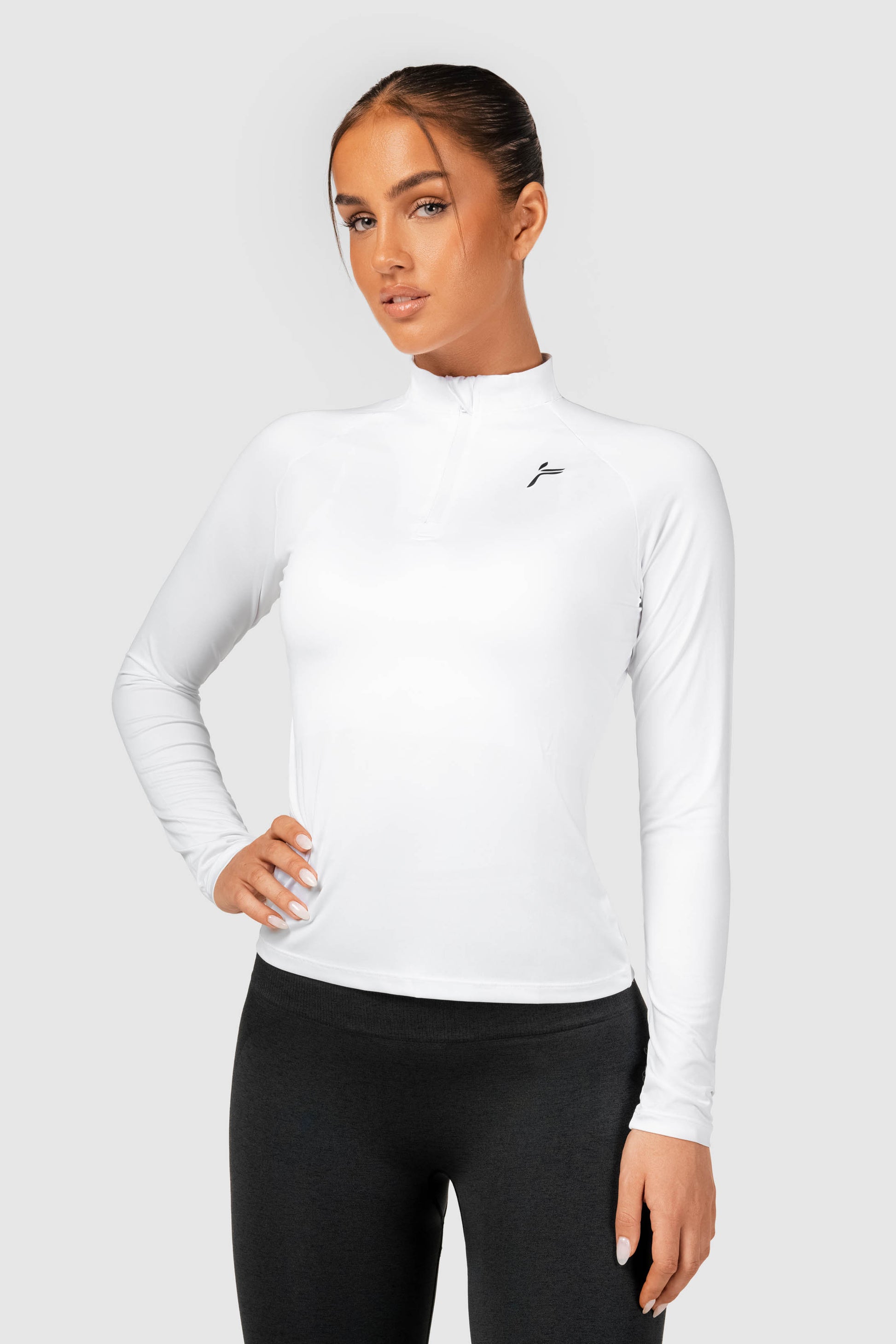 White Essential Long Sleeve - for dame - Famme - Training Long Sleeve