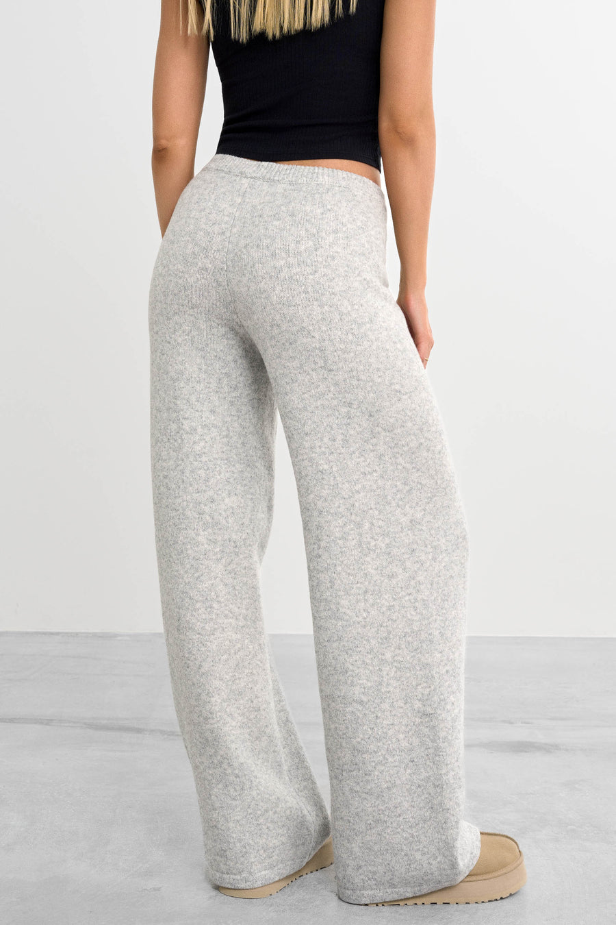 Legacy Knit Pants · Grey